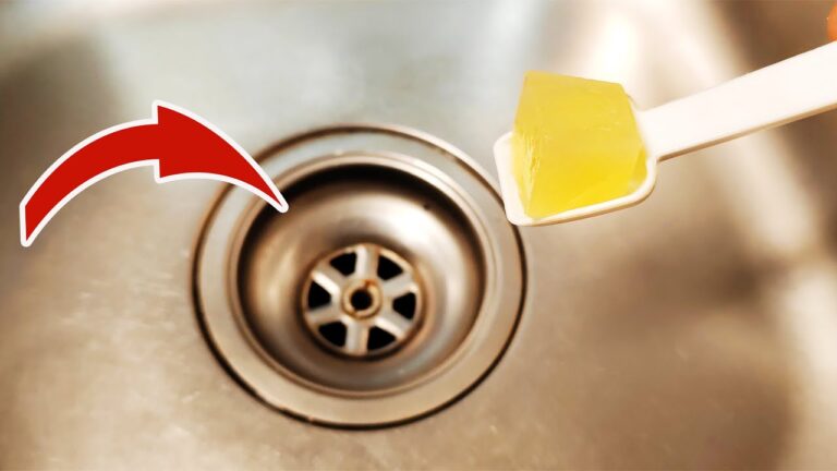 5 Genius Tips to Unclog Your Kitchen and Bathroom Drains Easily!