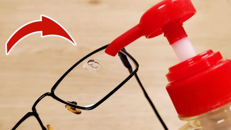 5 Secret Tips to Make Your Eyewear Sparkle Like New! ✨